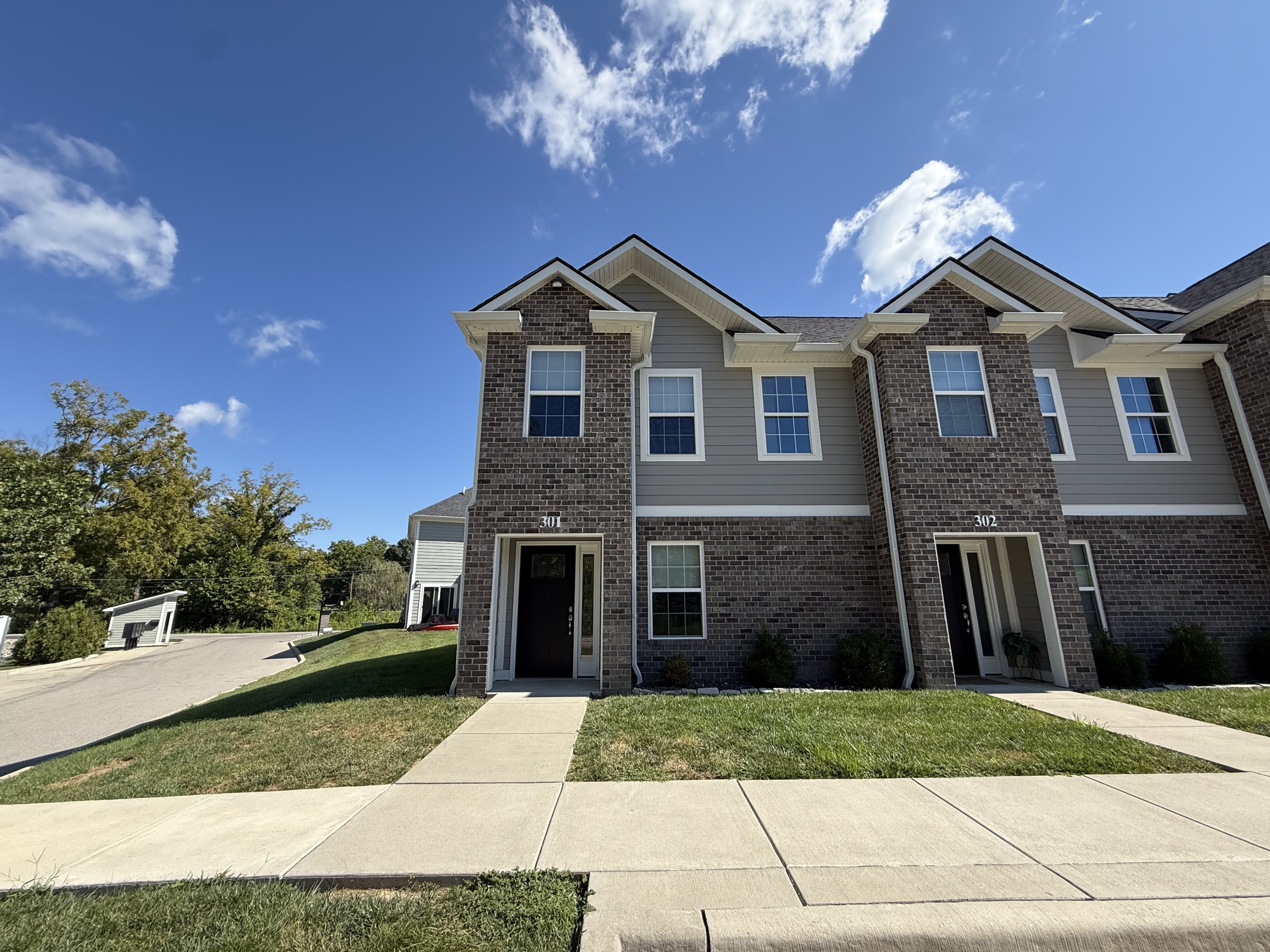 301 Creekview Drive