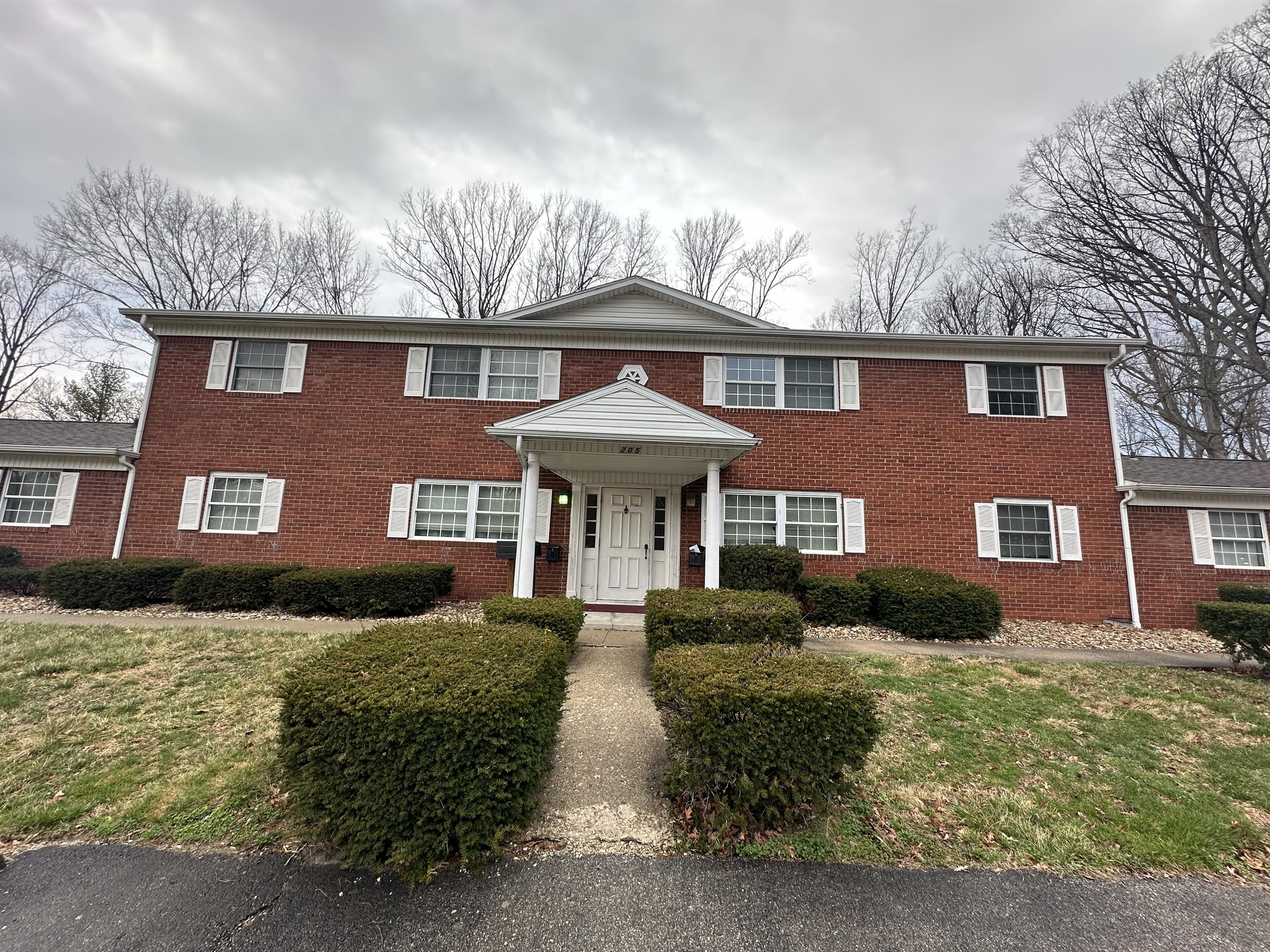 205 Long Street - 7